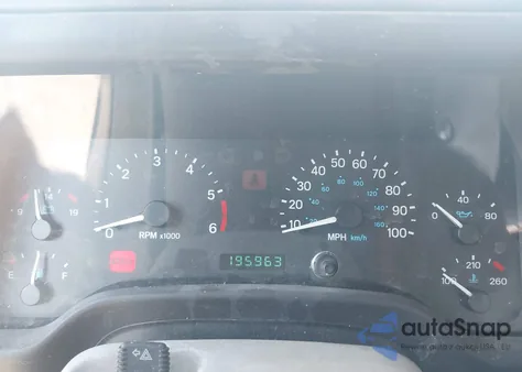 2000 Jeep Wrangler / Tj Sahara from USA, damaged, VIN 1J4FA59S0YP748057